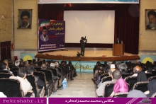 خونچمن: اصلاح طلبی یعنی بستن منفذها و مسیرهایی که باعث انباشت قدرت و ثروت می شود + گزارش تصویری